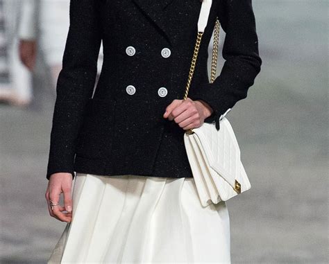 chanel cruise 2019 bags|chanel bag europe price 2019.